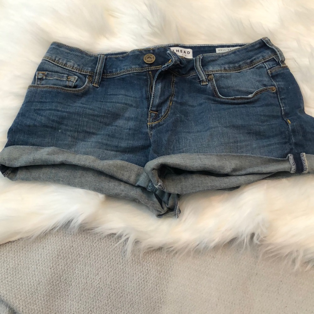 Bullhead denim shorts. Size 9